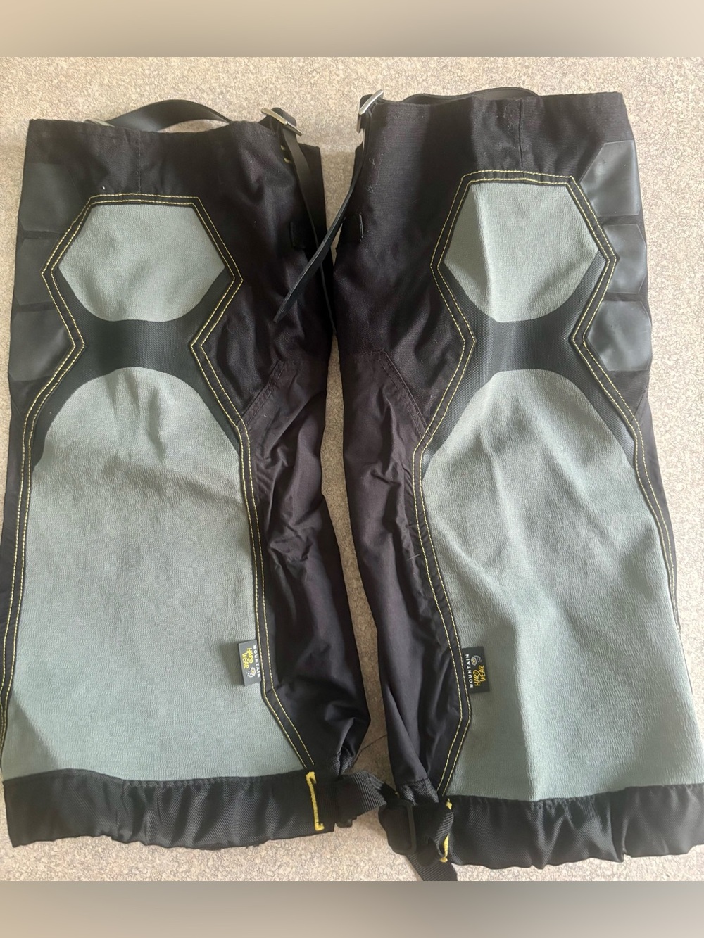 Mountain Hardwear Conduit Waterproof Gaiters - Size Large